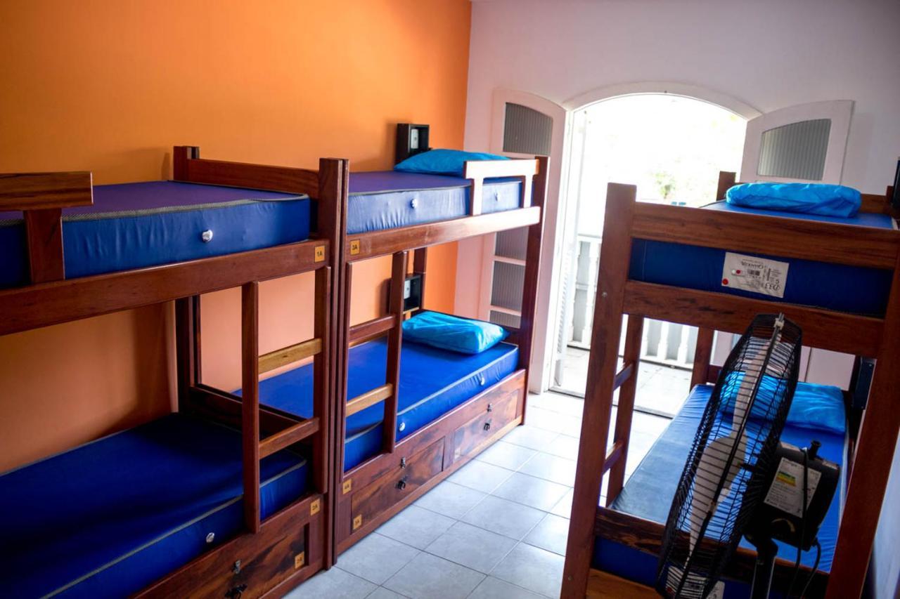 Nusa Brasil Surf Republic Hostal Arraial do Cabo